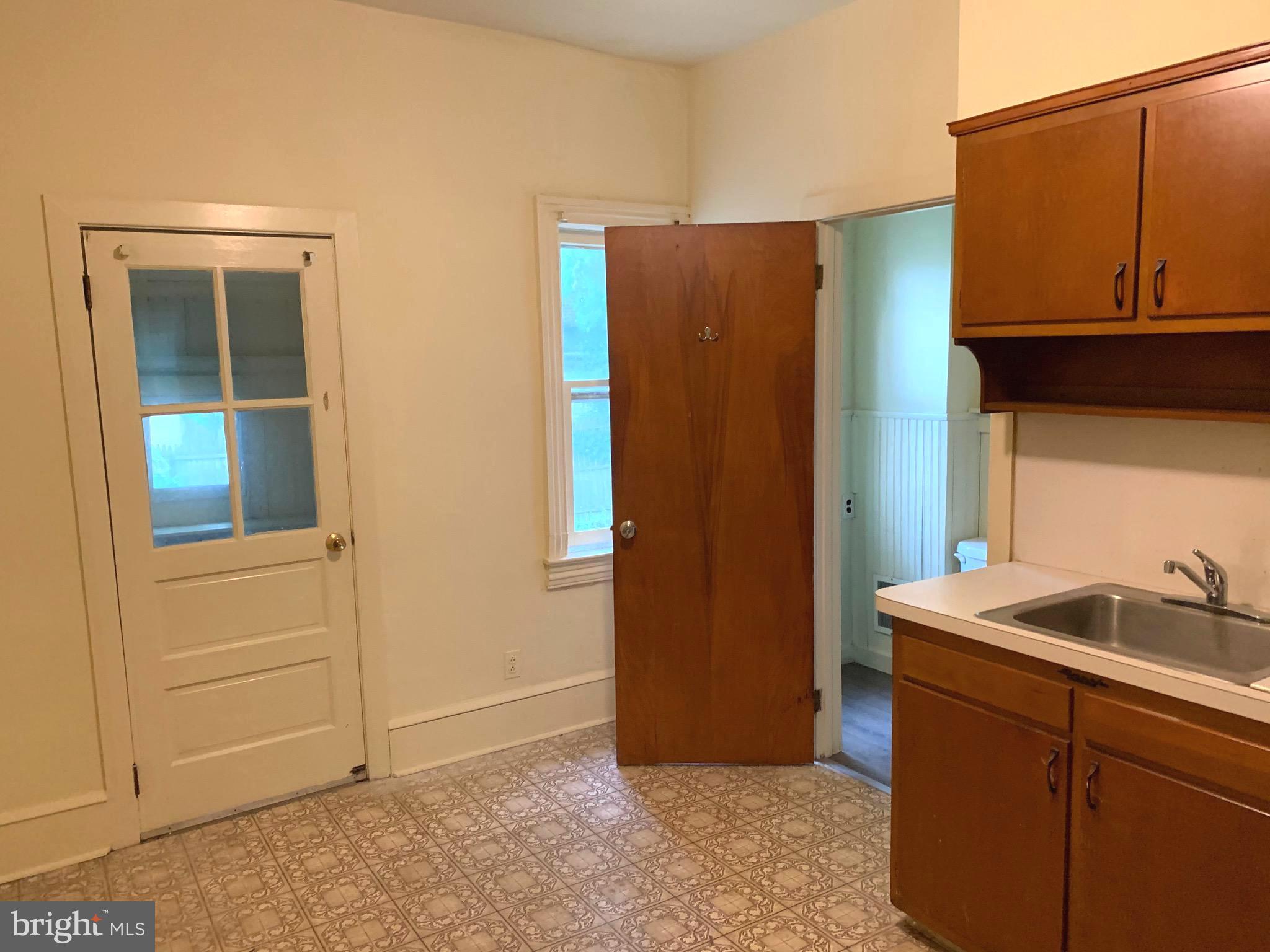 25 Ellis Street Haddonfield, NJ 08033 - Photo 8 of 38 Kitchen, Unit 27A