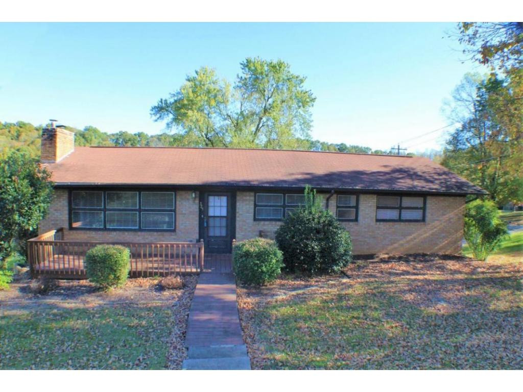 325 Merman Road Kingsport, TN 37663 - Photo 1 of 18 325 Merman Road