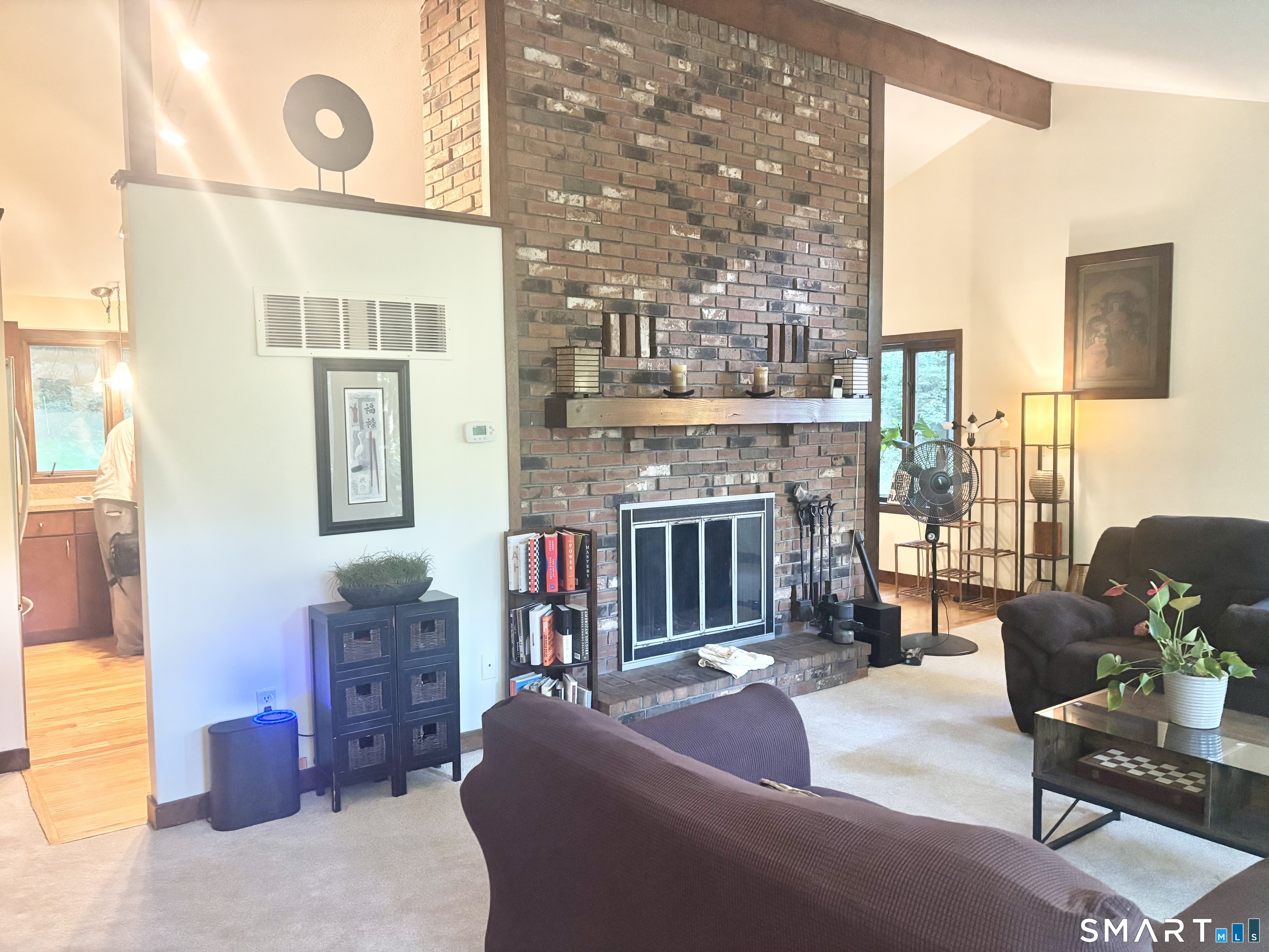 548 Bolton Road Vernon, CT 06066 - Photo 2 of 25 Gallery Image 2