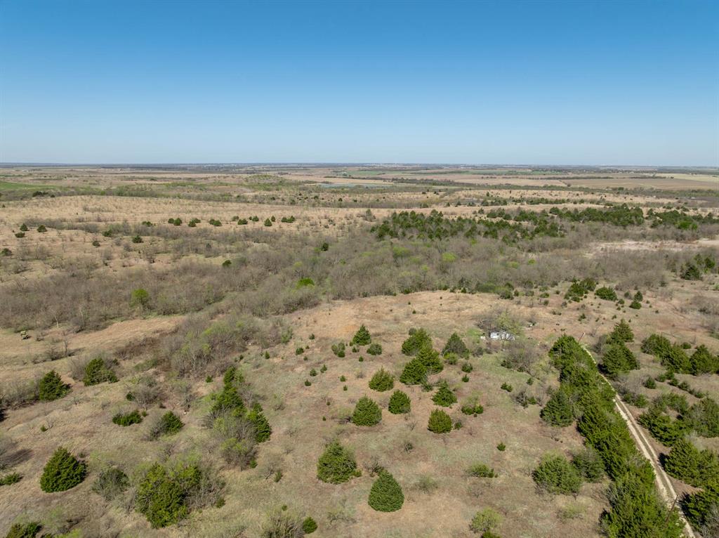 843 Lake Ridge Road Italy, TX 76651 - Photo 7 of 22 a view of beach and ocean