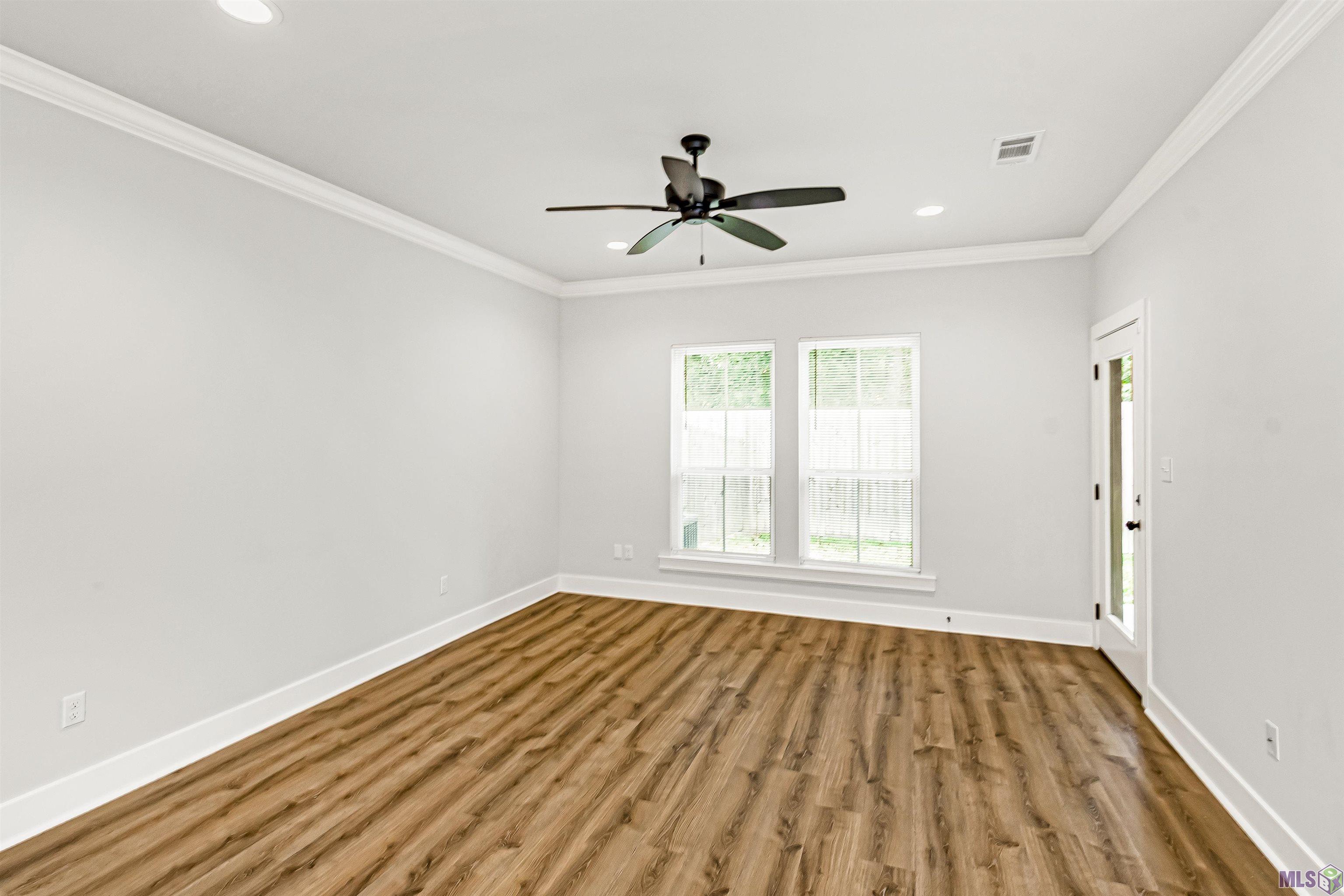 8065 Lockhart Road, Unit 6B Denham Springs, LA 70726 - Photo 12 of 16 Gallery Image 12