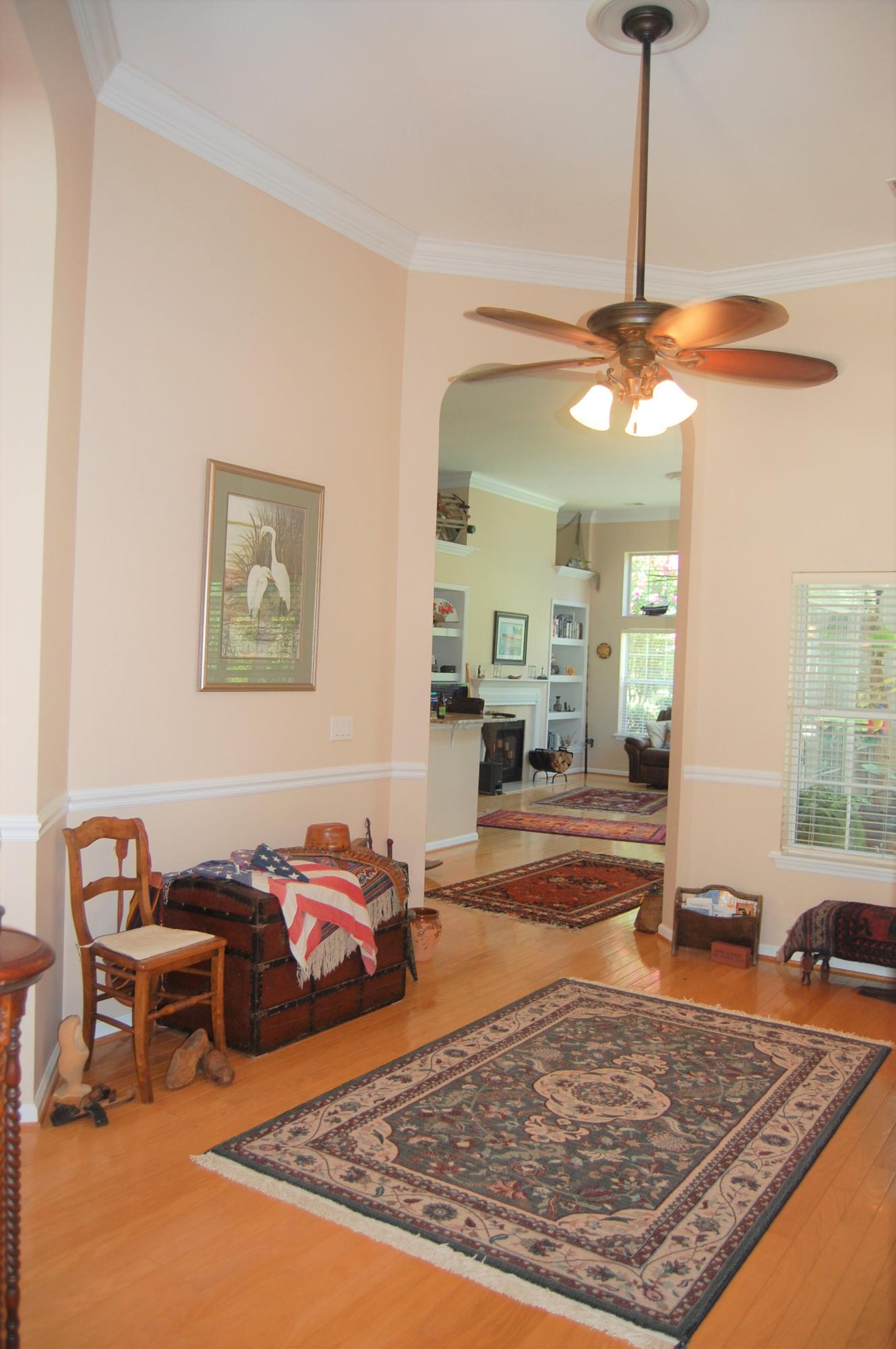 556 Pointe Of Oaks Road Summerville, SC 29485 - Photo 8 of 67 DSC_0006 (5)
