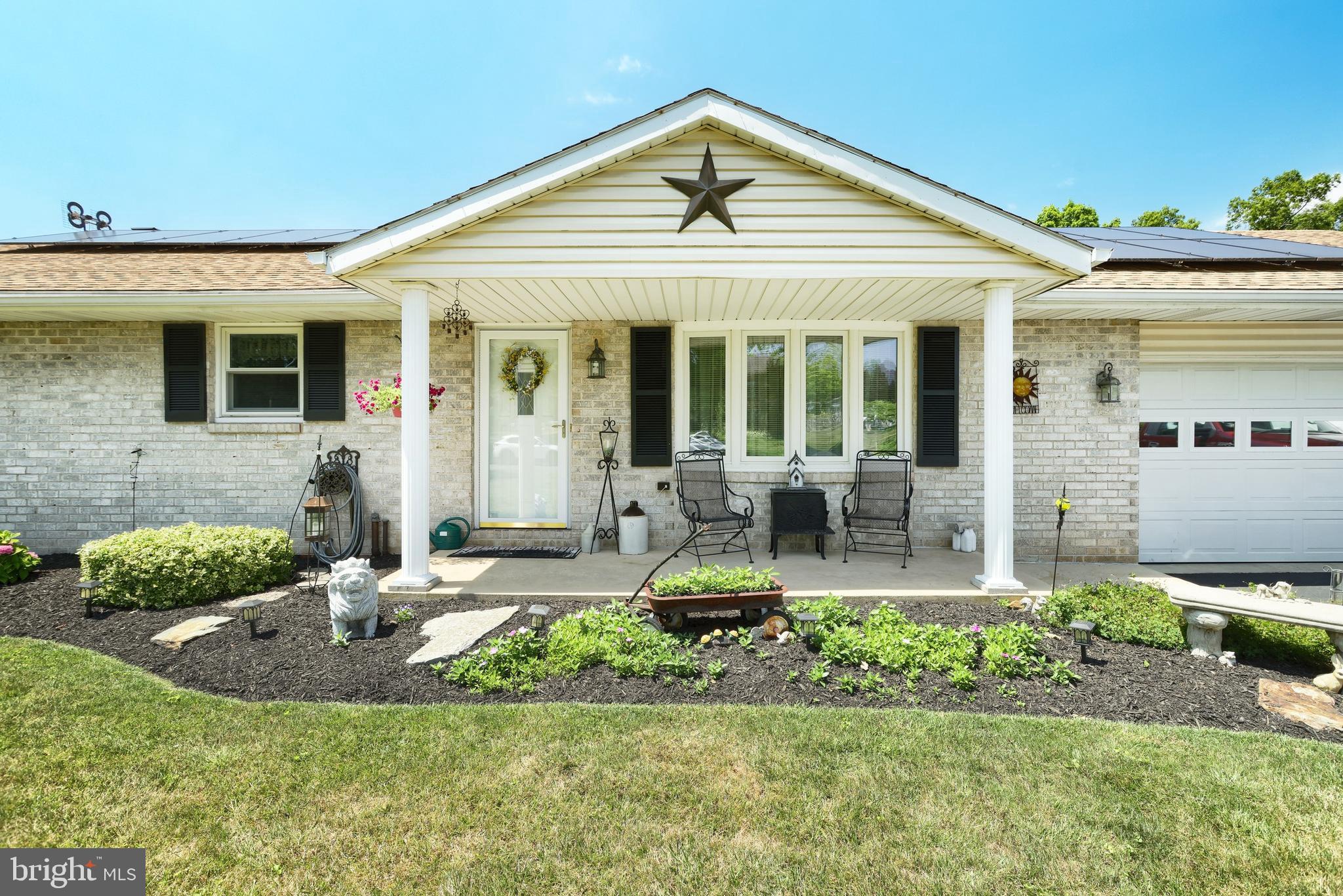 3417 Heather Drive York, PA 17408 - Photo 1 of 52 Gallery Image 1