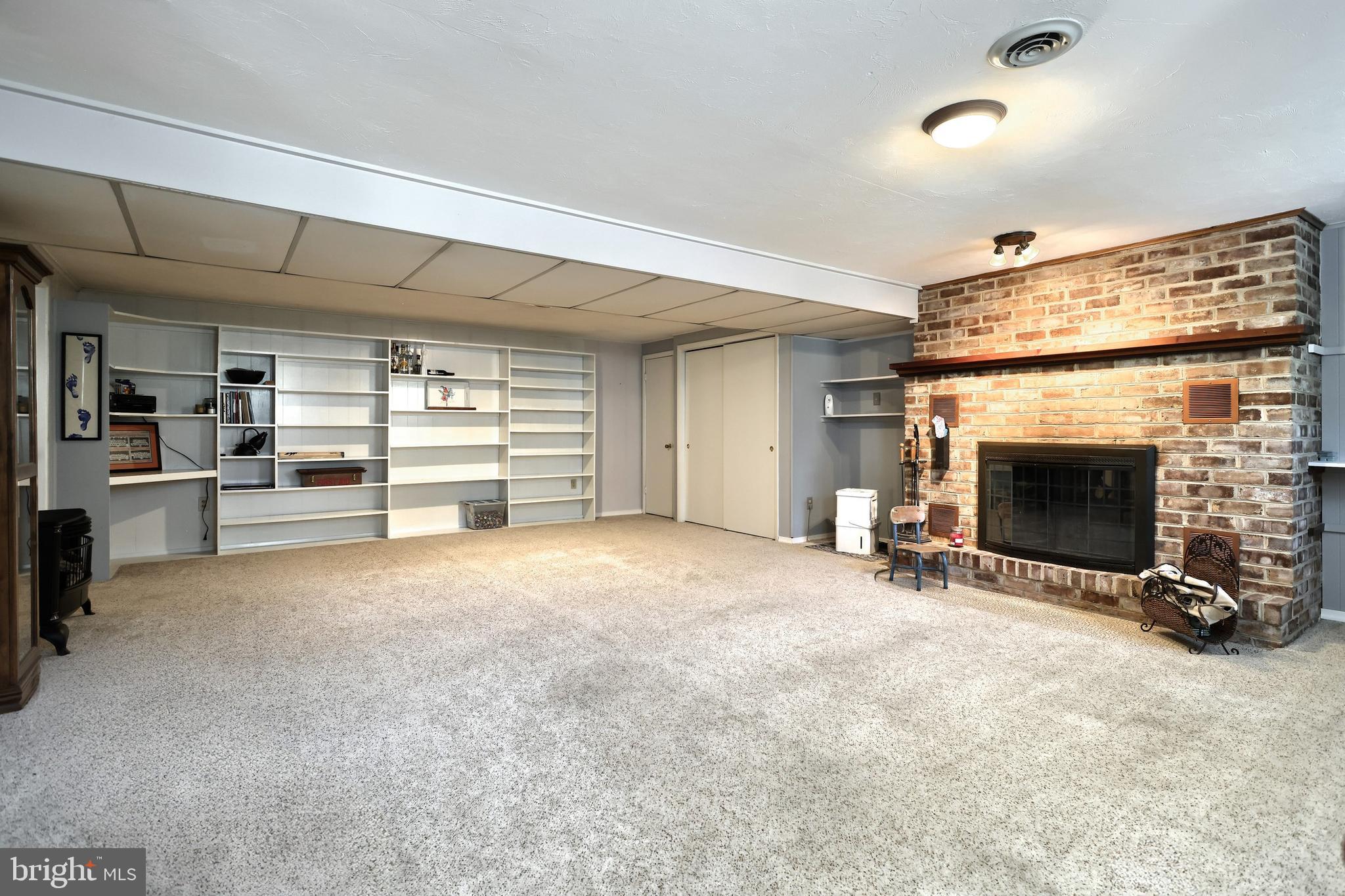 3417 Heather Drive York, PA 17408 - Photo 30 of 52 Gallery Image 30