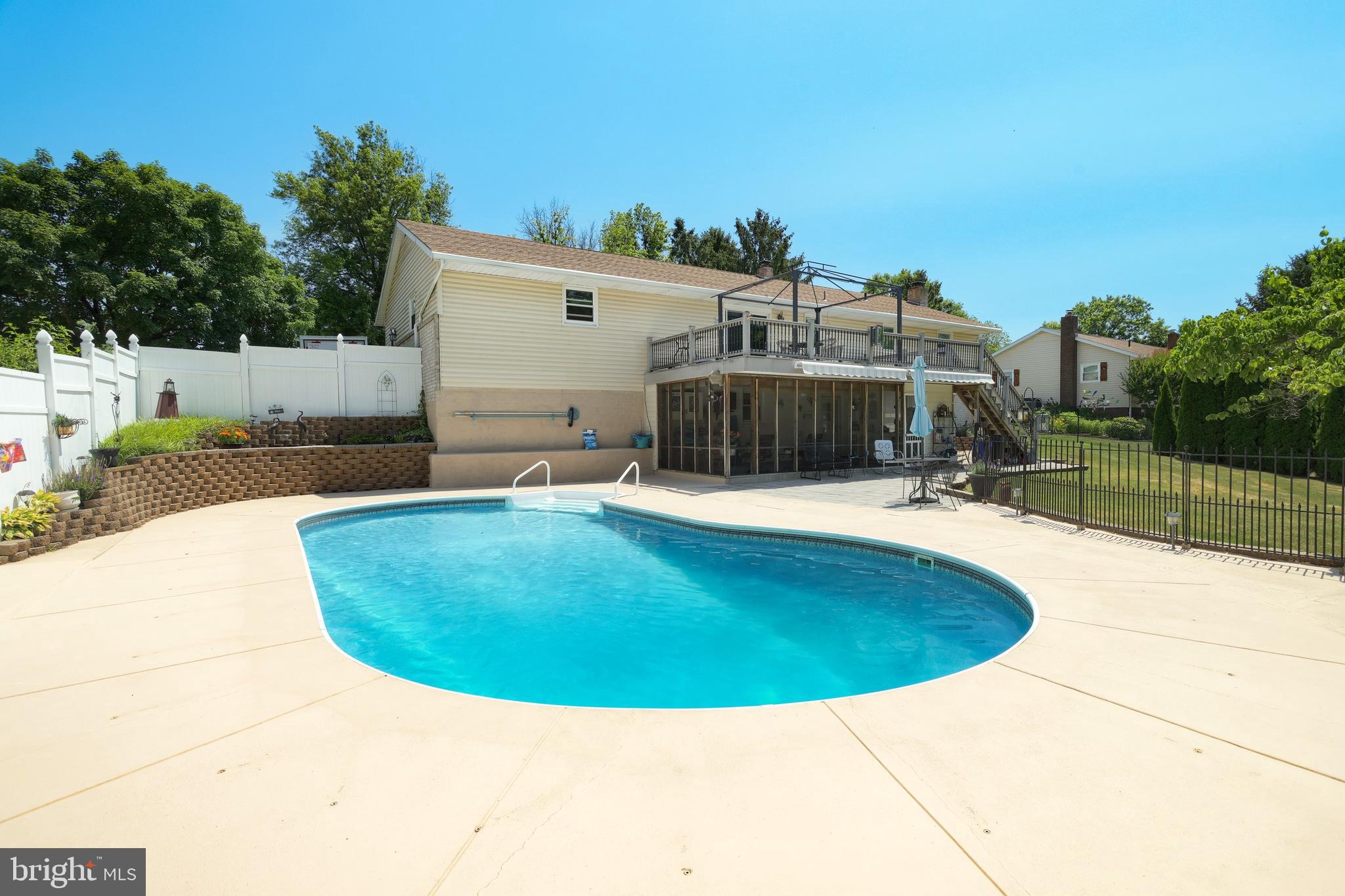 3417 Heather Drive York, PA 17408 - Photo 44 of 52 Gallery Image 44