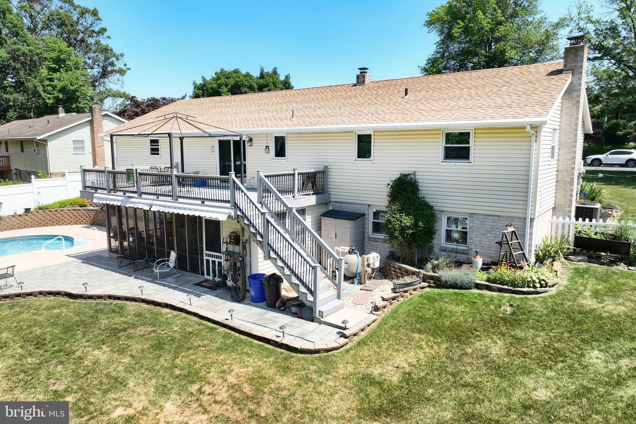 3417 Heather Drive York, PA 17408 - Photo 7 of 52 Gallery Image 7