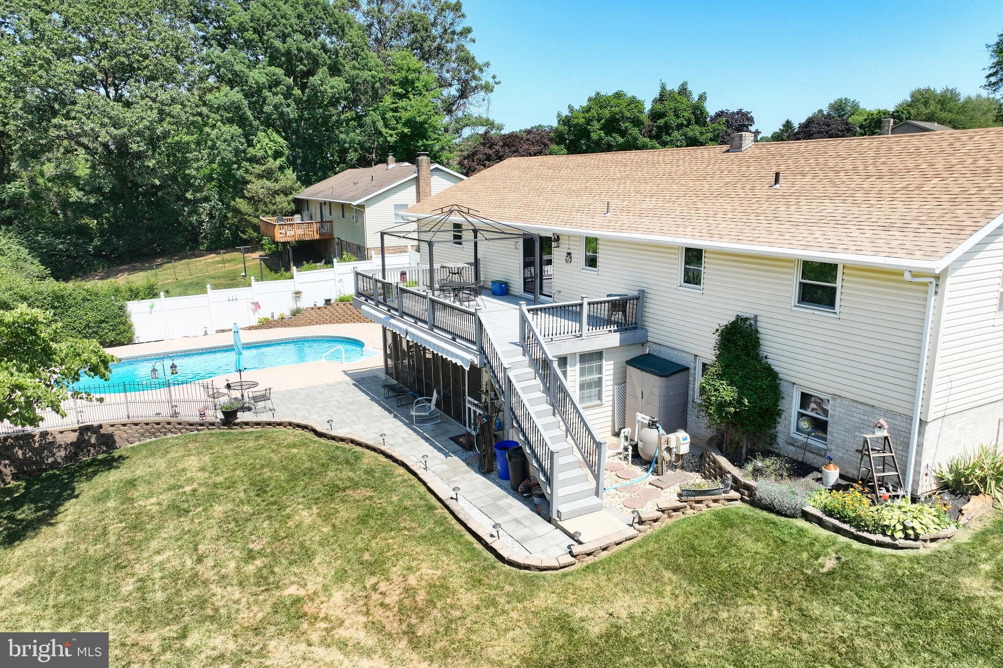 3417 Heather Drive York, PA 17408 - Photo 8 of 52 Gallery Image 8