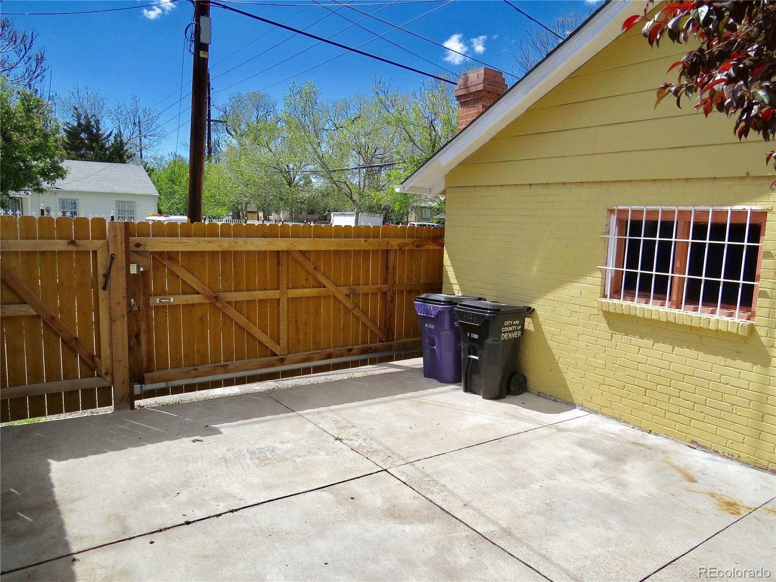 1393 Perry Street Denver, CO 80204 - Photo 7 of 30