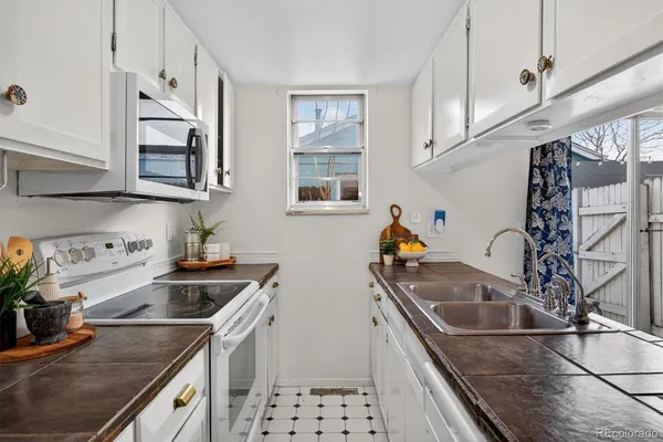 $450,000 | 5 South Elati Street, Unit 3, Denver, CO 80223
