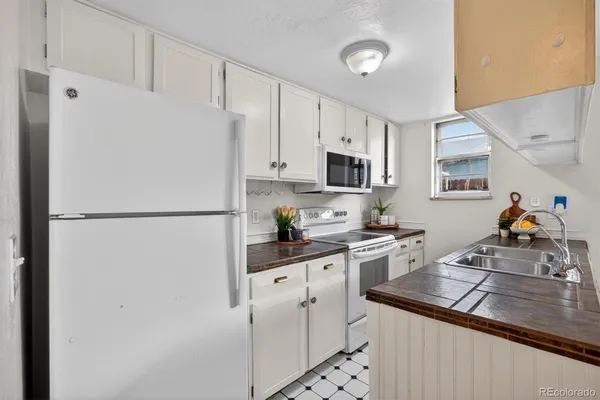 $450,000 | 5 South Elati Street, Unit 3, Denver, CO 80223