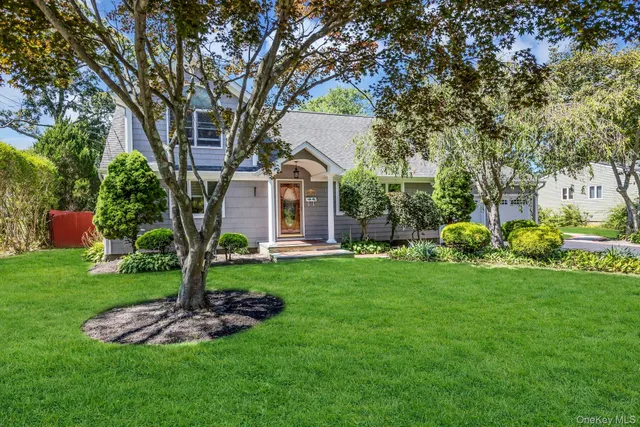 $820,000 | 42 Corey Avenue, Blue Point, NY 11715