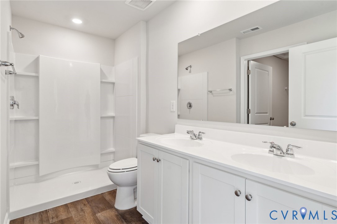 99 Byway Circle Kilmarnock, VA 22482 - Photo 12 of 20