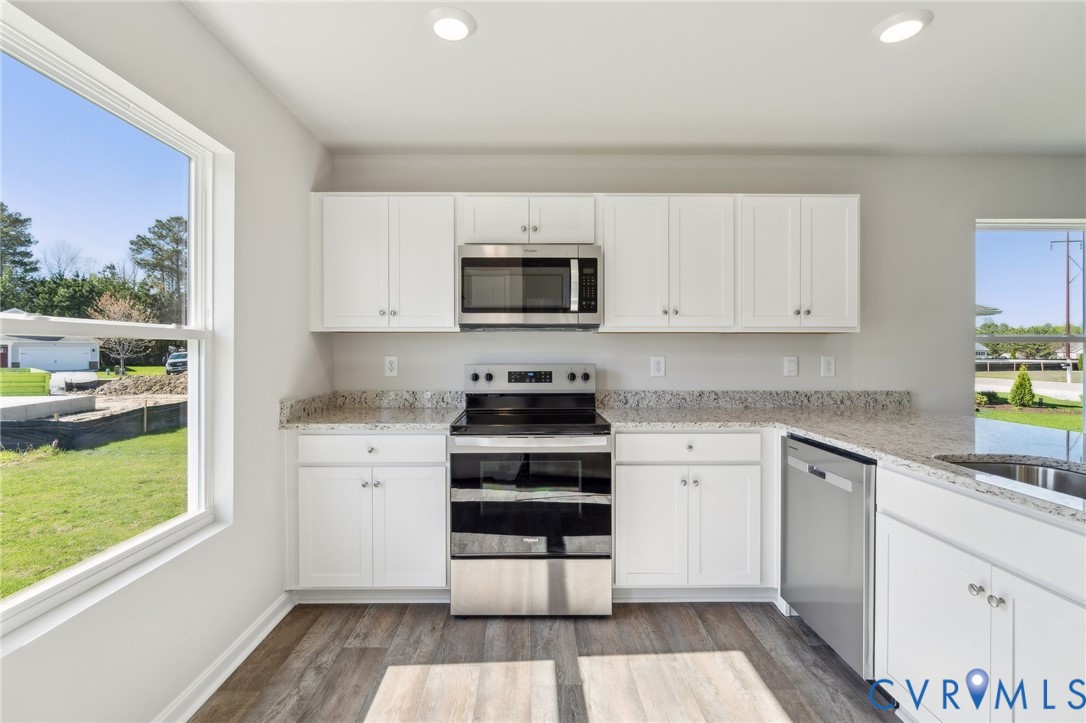 99 Byway Circle Kilmarnock, VA 22482 - Photo 2 of 20