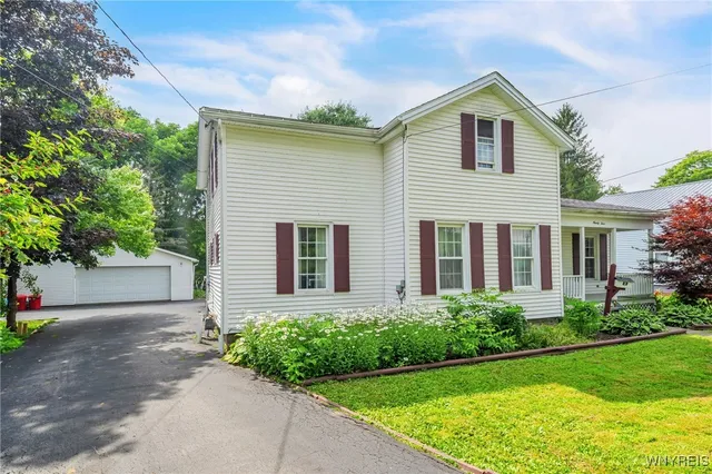 $189,999 | 94 Exchange Street, Attica, NY 14011