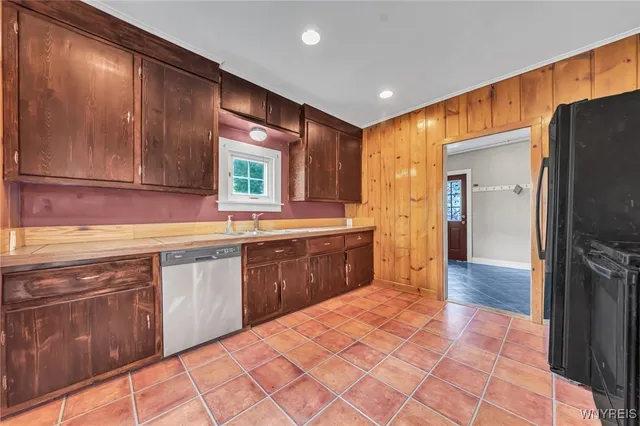 $189,999 | 94 Exchange Street, Attica, NY 14011