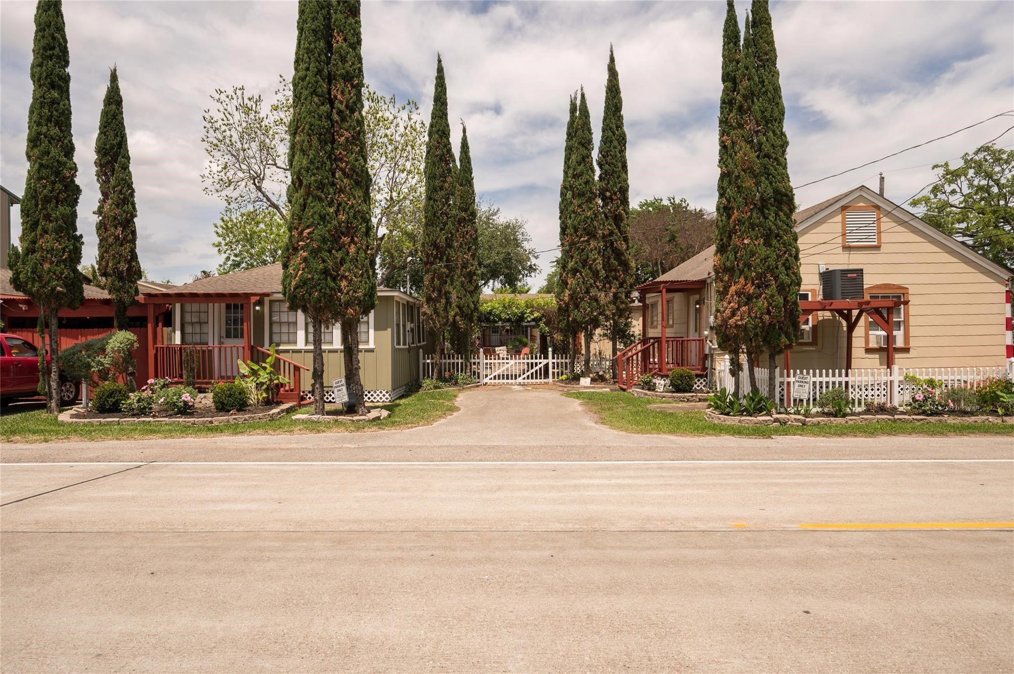 507 8th Street Kemah, TX 77565 - Photo 2 of 50 a view of city with tall buildings