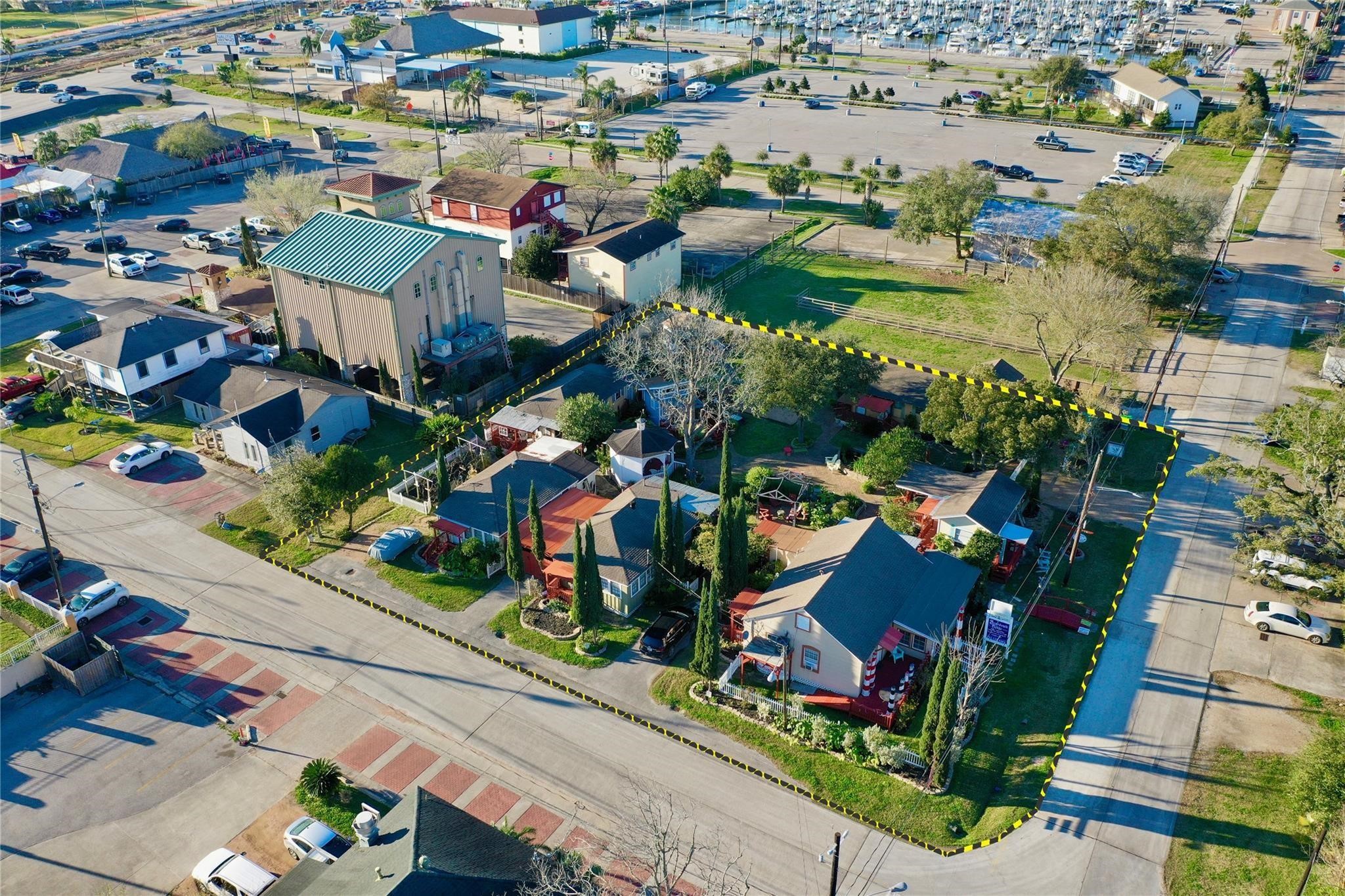 507 8th Street Kemah, TX 77565 - Photo 3 of 50 an aerial view of a houses with outdoor space