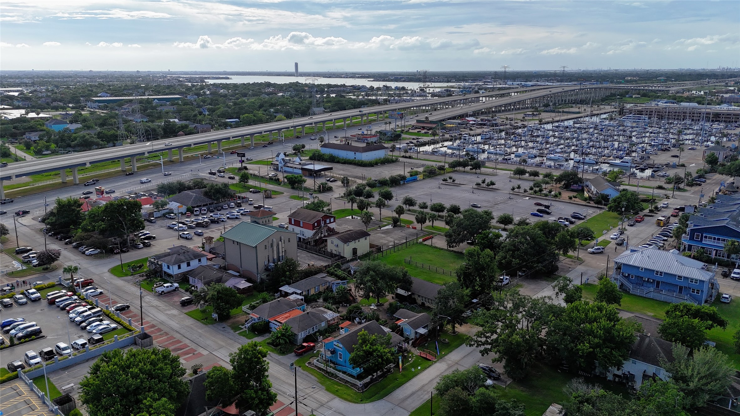 507 8th Street Kemah, TX 77565 - Photo 31 of 50 an aerial view of a city