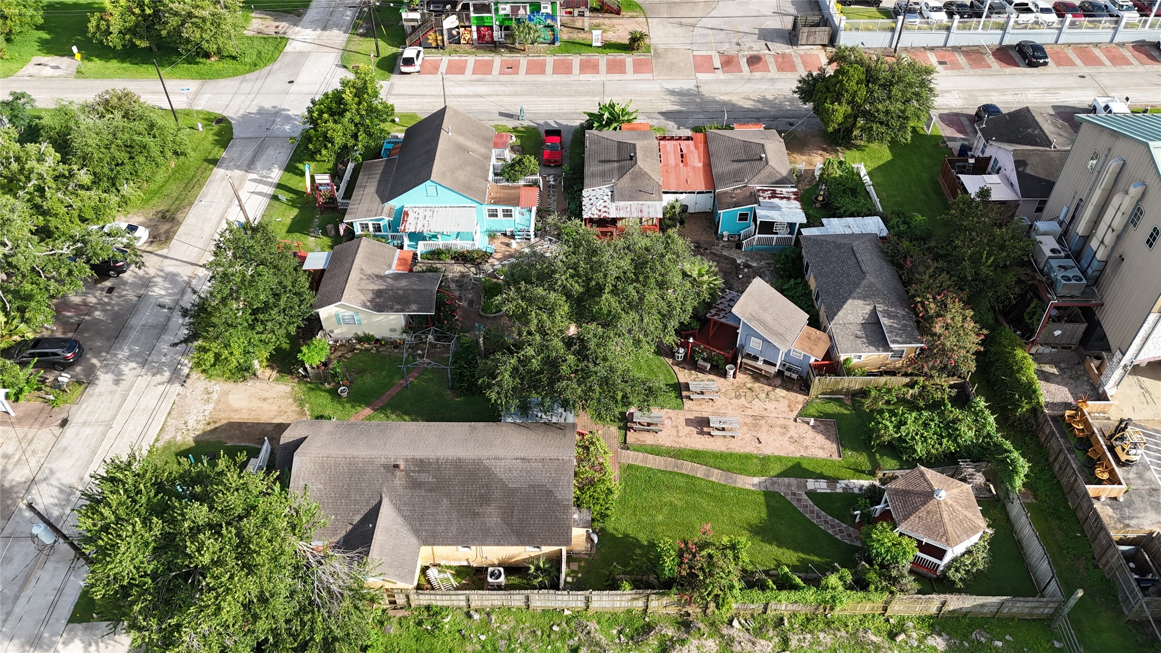 507 8th Street Kemah, TX 77565 - Photo 49 of 50 an aerial view of residential houses with outdoor space