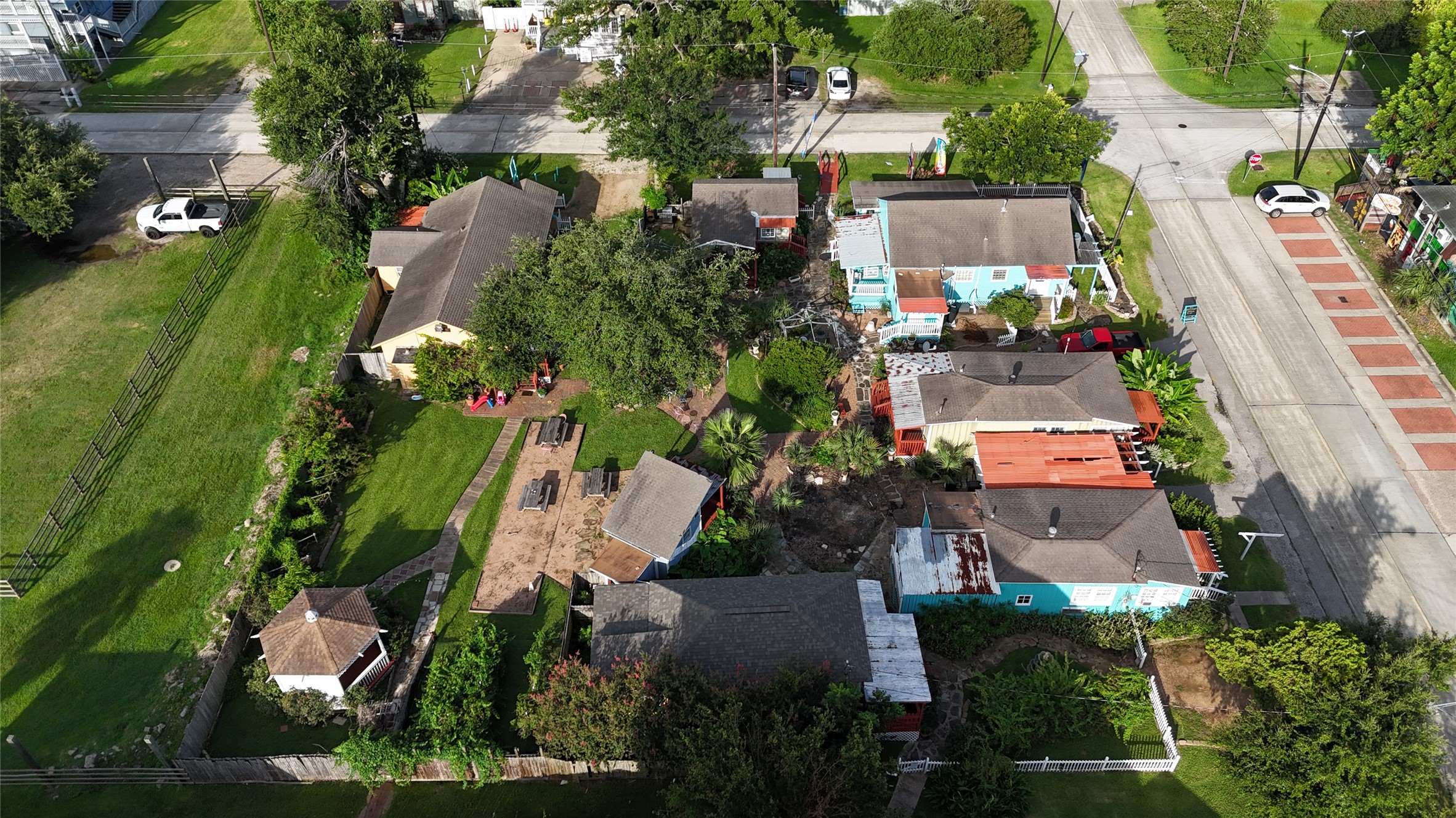 507 8th Street Kemah, TX 77565 - Photo 50 of 50 an aerial view of multiple houses with yard
