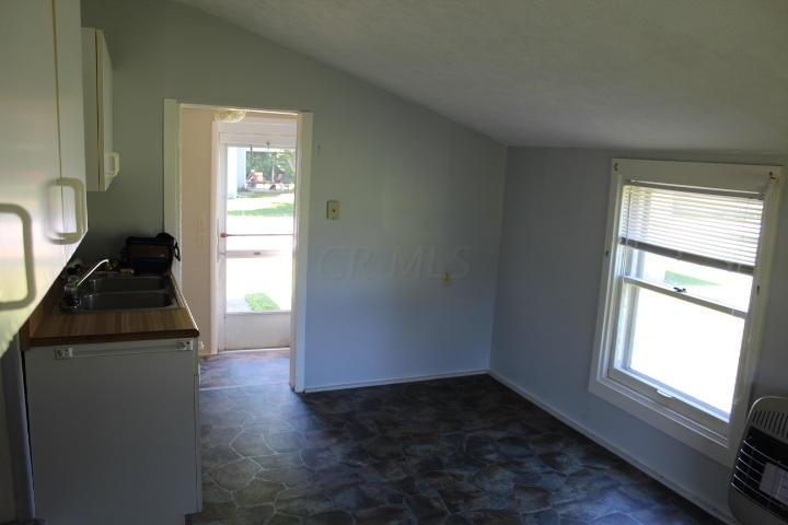 17697 Ringgold Northern Road Circleville, OH 43113 - Photo 4 of 18