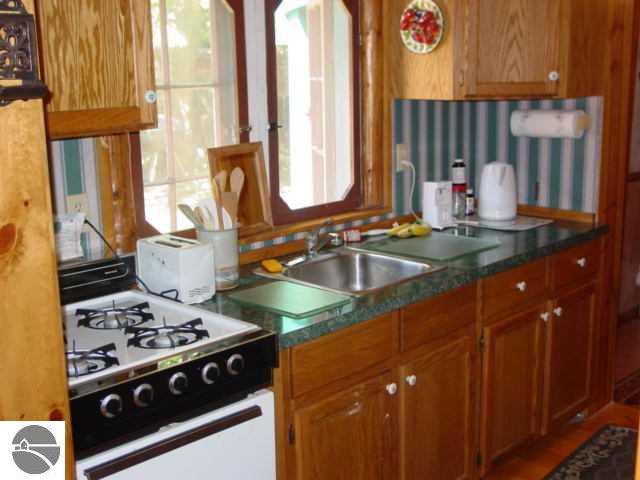 3139 Herron Road Frankfort, MI 49635 - Photo 4 of 13 1689307-3.JPG