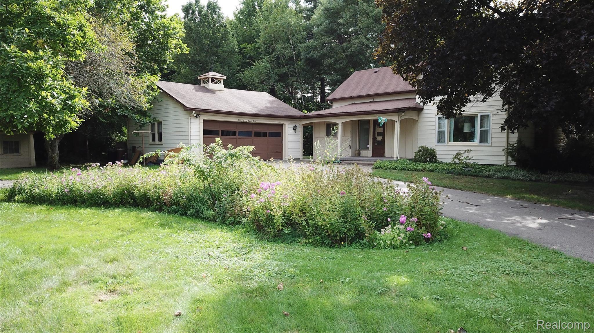 3735 West Oregon Road Lapeer, MI 48446 - Photo 76 of 76 DJI_0497.jpg