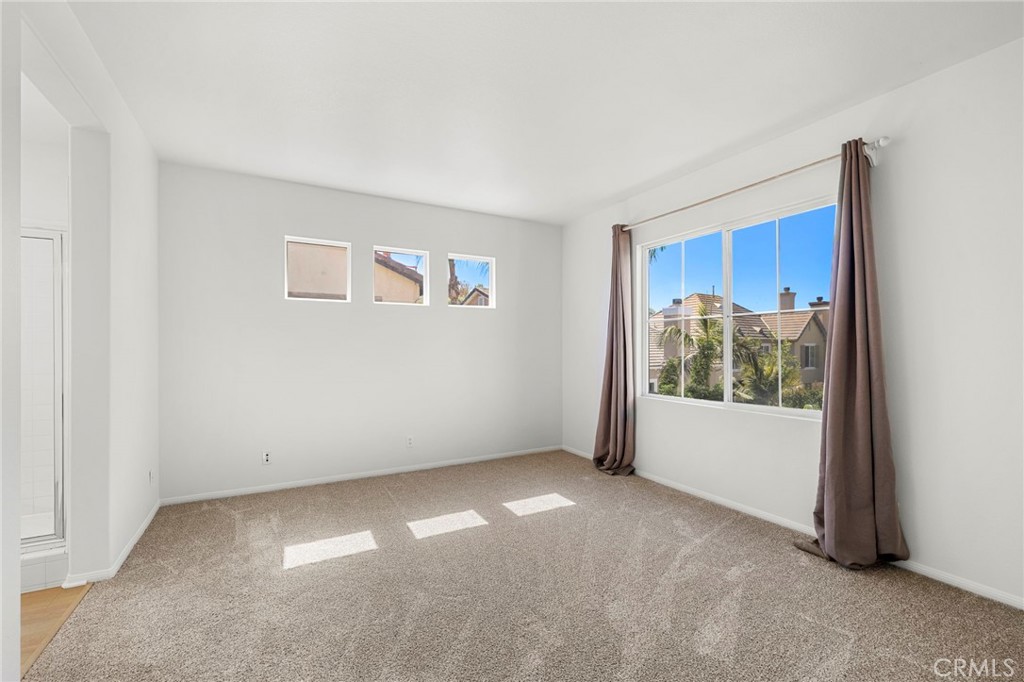 12 Danbury Ladera Ranch, CA 92694 - Photo 9 of 19 Gallery Image 9