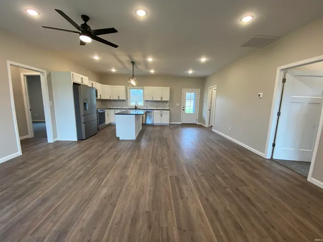 $309,900 | 10 Trinton Avenue, Bedford, IN 47421