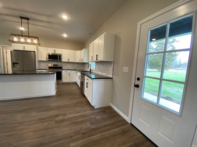 $309,900 | 10 Trinton Avenue, Bedford, IN 47421