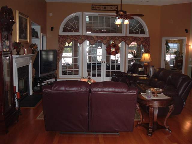 6708 Oakmere Court Murrells Inlet, SC 29576 - Photo 4 of 10 Gallery Image 4