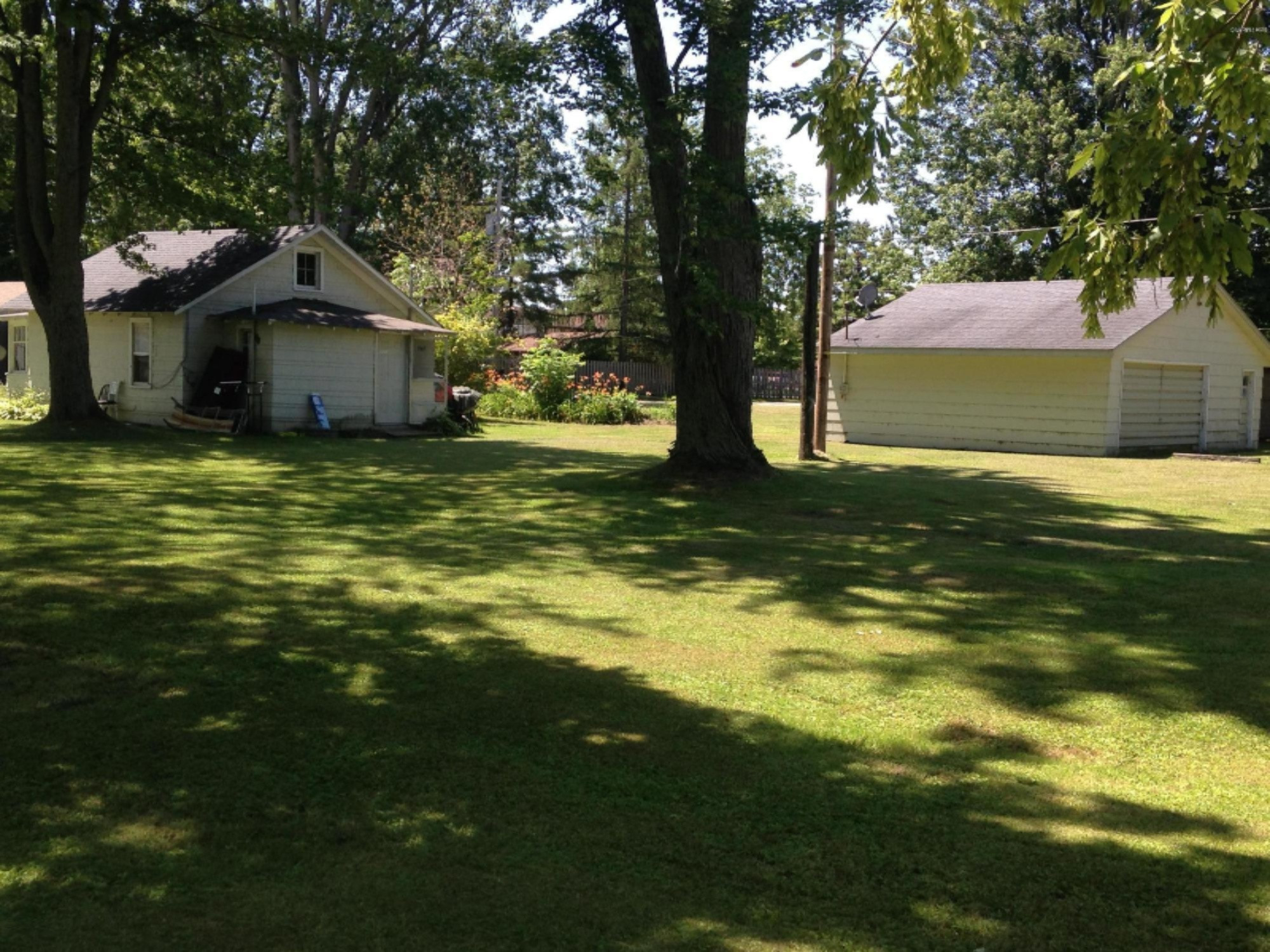 5563 Paw Paw Lake Road Coloma, MI 49038 - Photo 2 of 9 IMG_5976