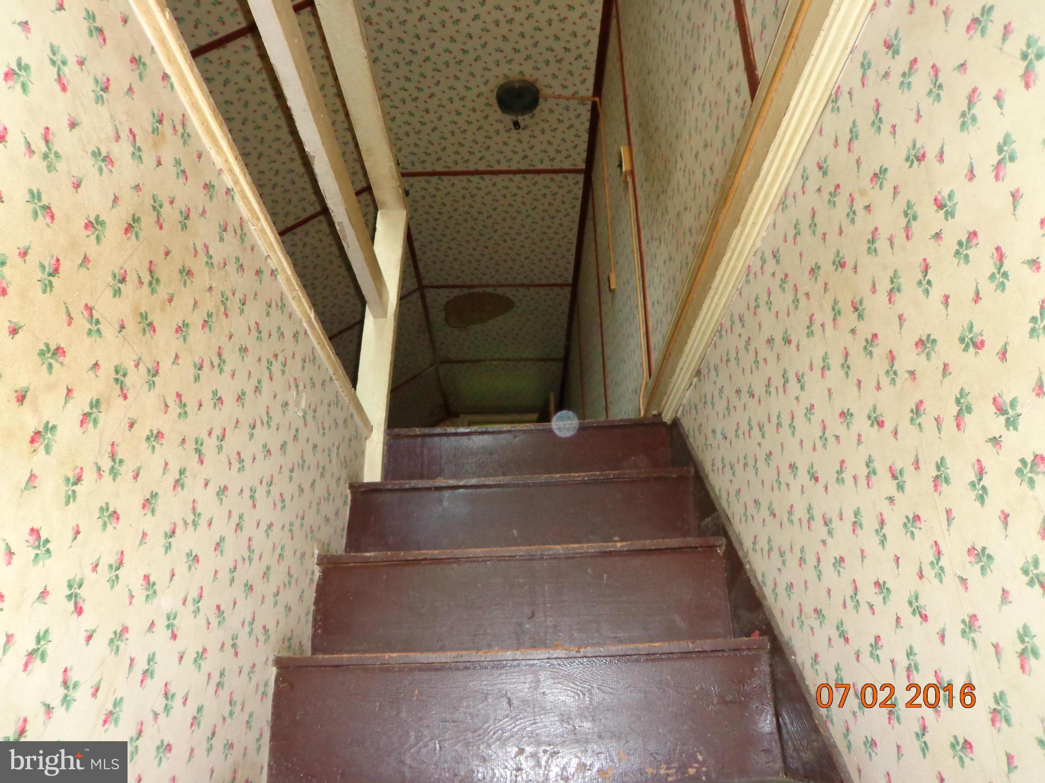 4110 Dorchester Road Baltimore, MD 21207 - Photo 13 of 22 Interior (General)
