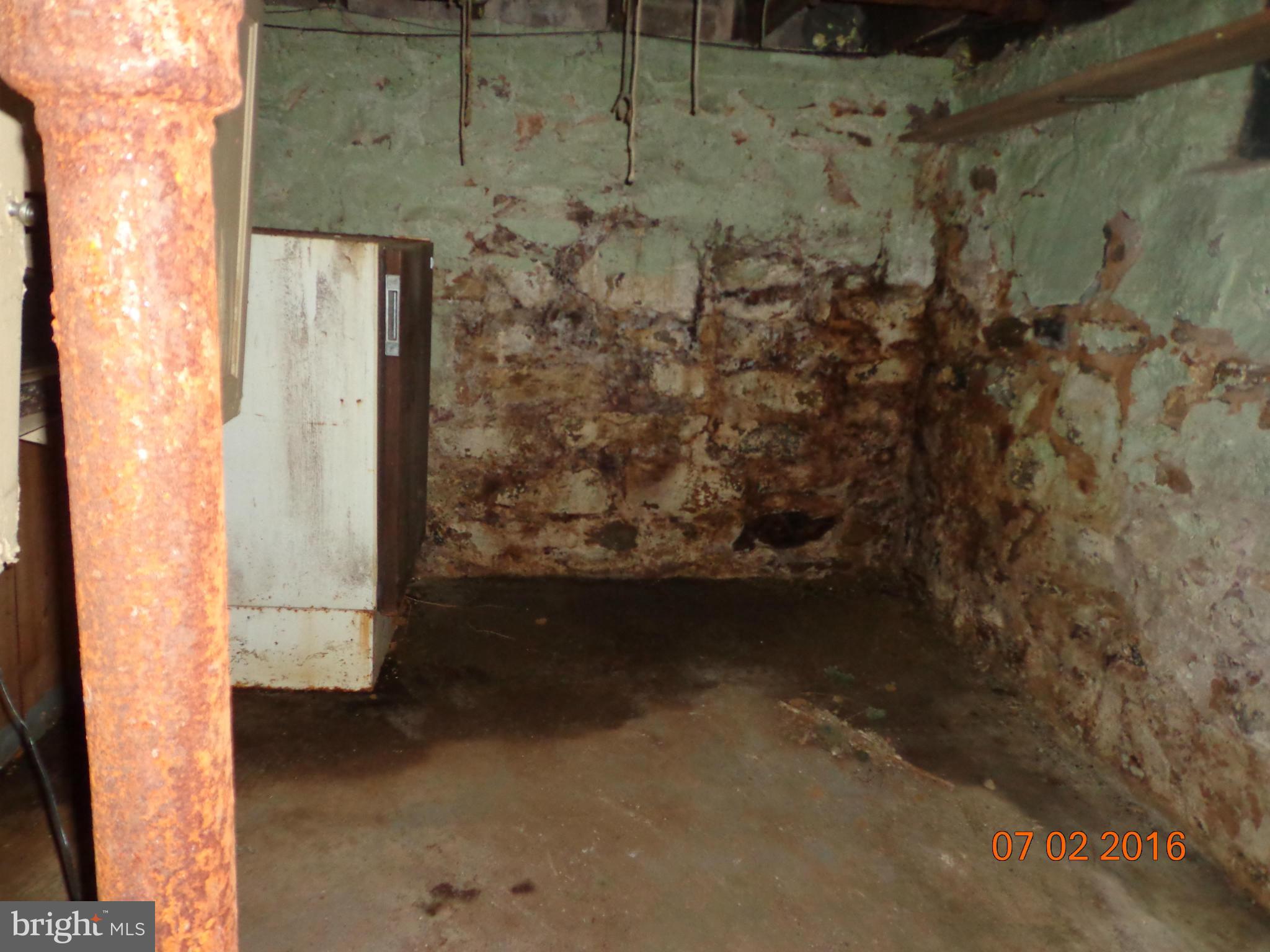 4110 Dorchester Road Baltimore, MD 21207 - Photo 19 of 22 Basement