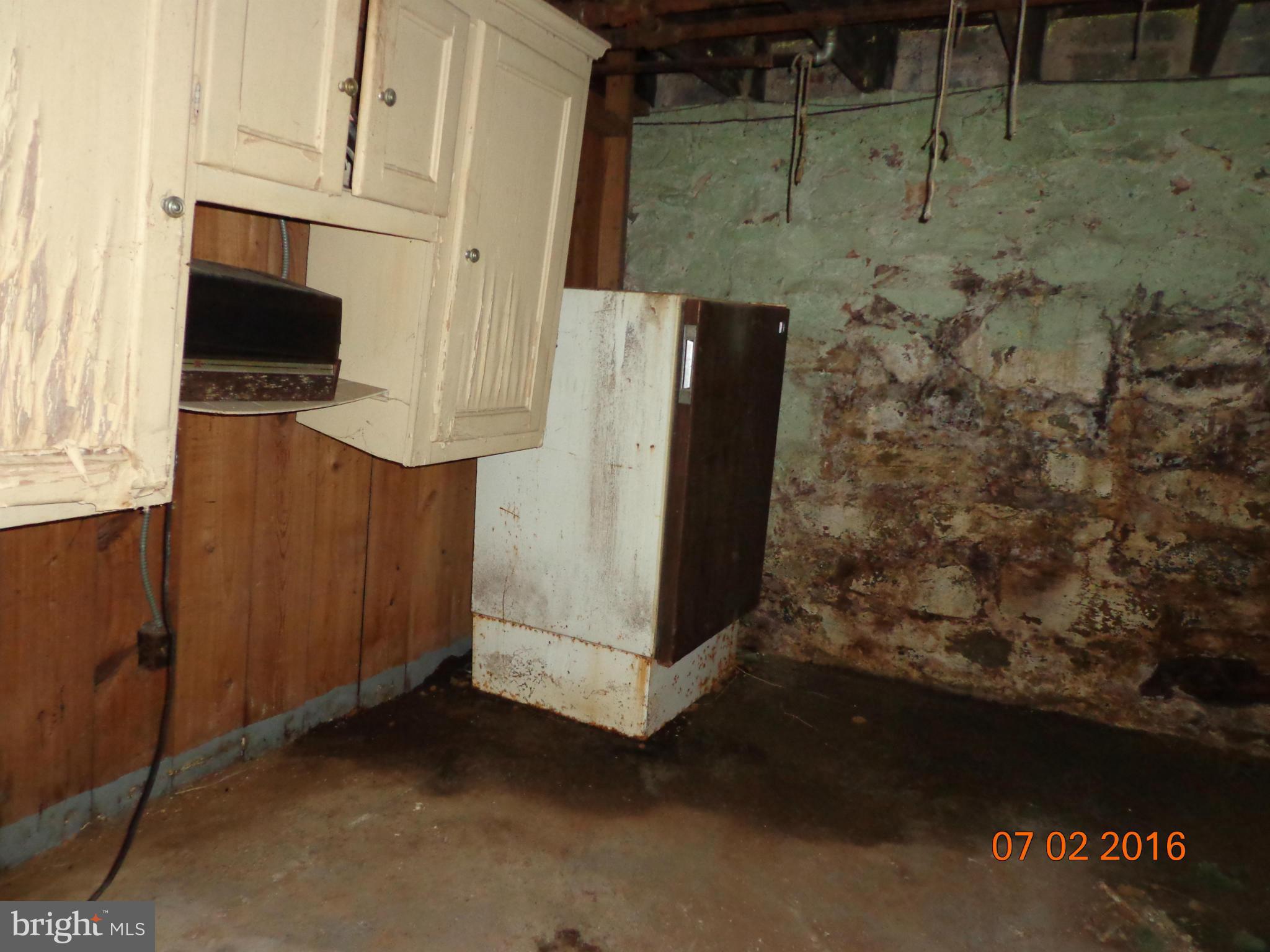 4110 Dorchester Road Baltimore, MD 21207 - Photo 20 of 22 Basement