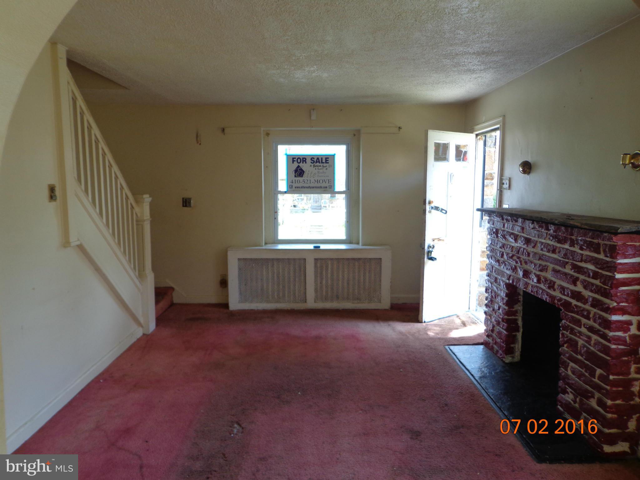4110 Dorchester Road Baltimore, MD 21207 - Photo 6 of 22 Living Room