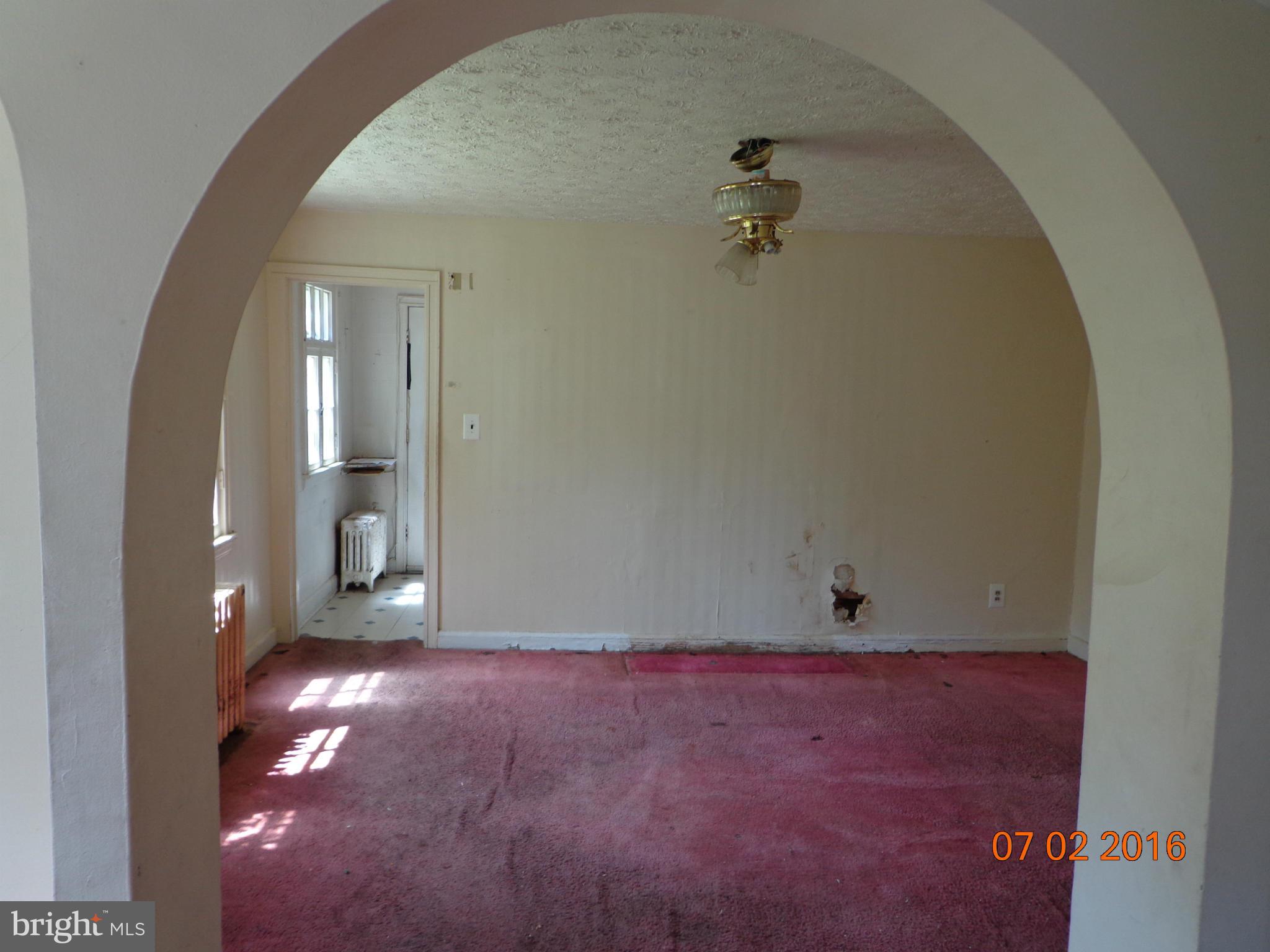 4110 Dorchester Road Baltimore, MD 21207 - Photo 8 of 22 Dining Room