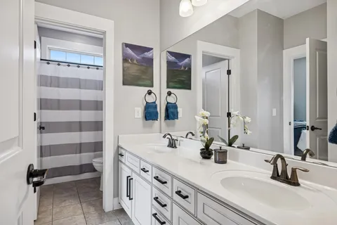 $885,000 | 3104 Hazelton Drive, Thompson's Station, TN 37179