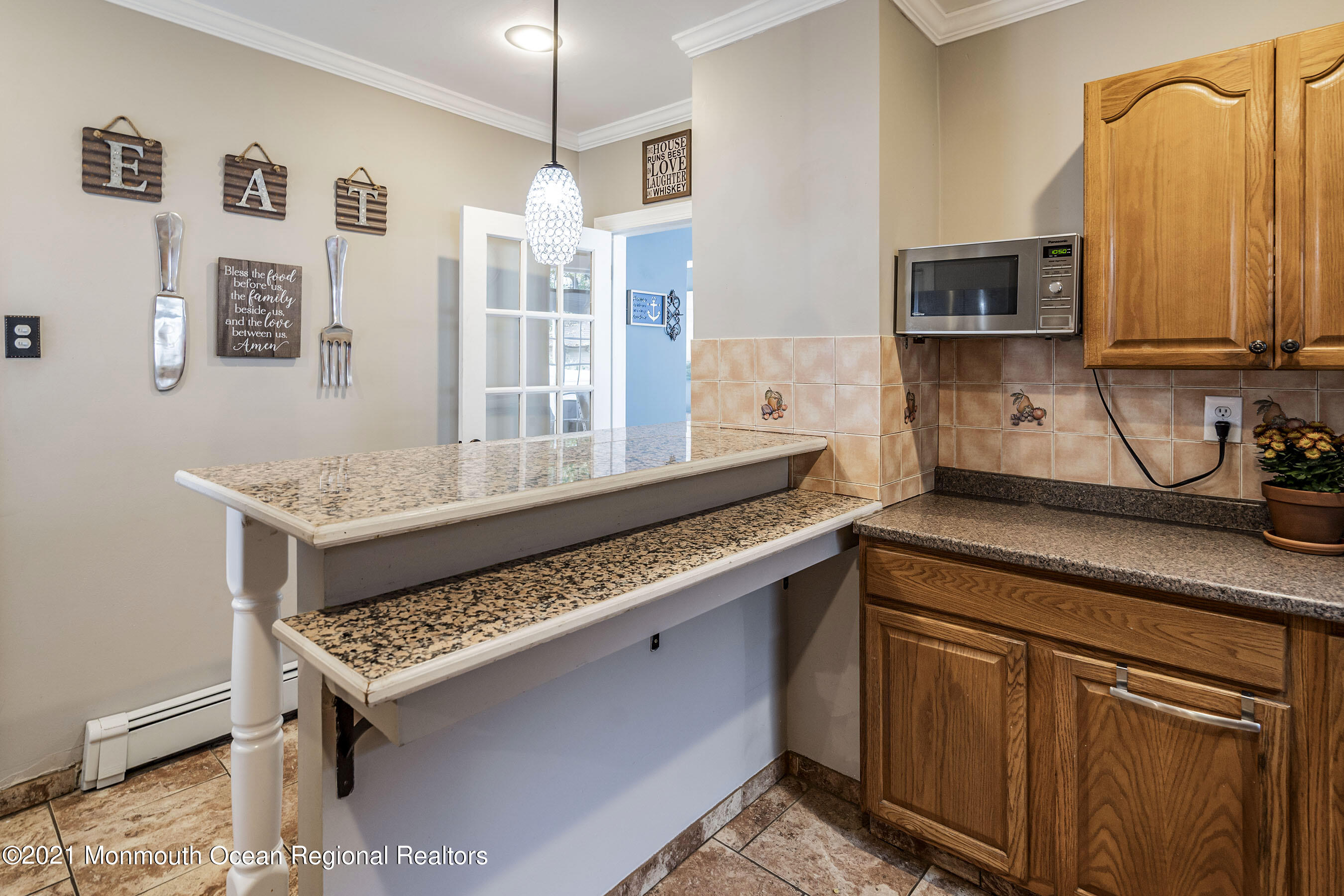 39 Oakridge Road West Orange, NJ 07052 - Photo 14 of 35 Kitchen1c