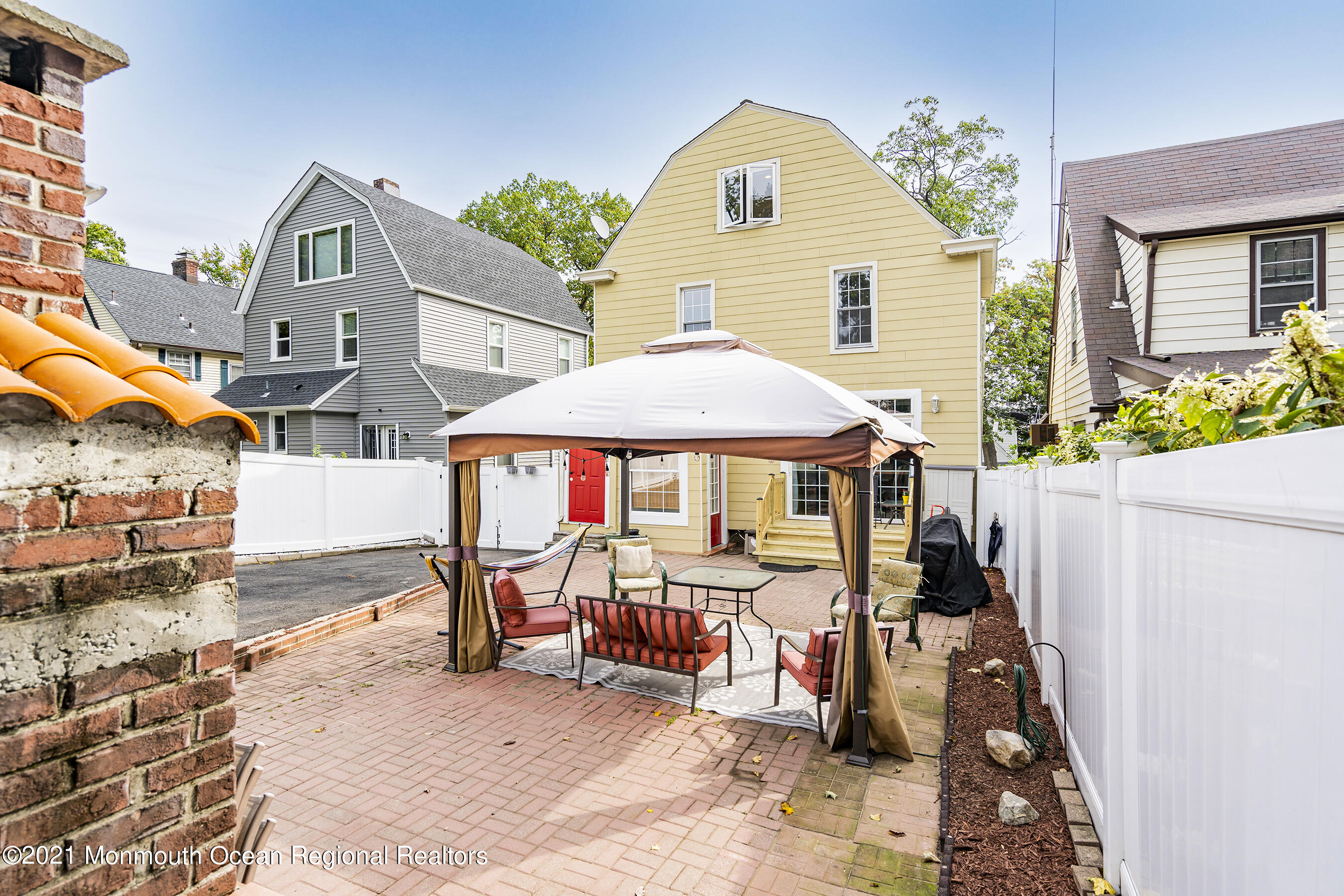 39 Oakridge Road West Orange, NJ 07052 - Photo 31 of 35 RearRight2