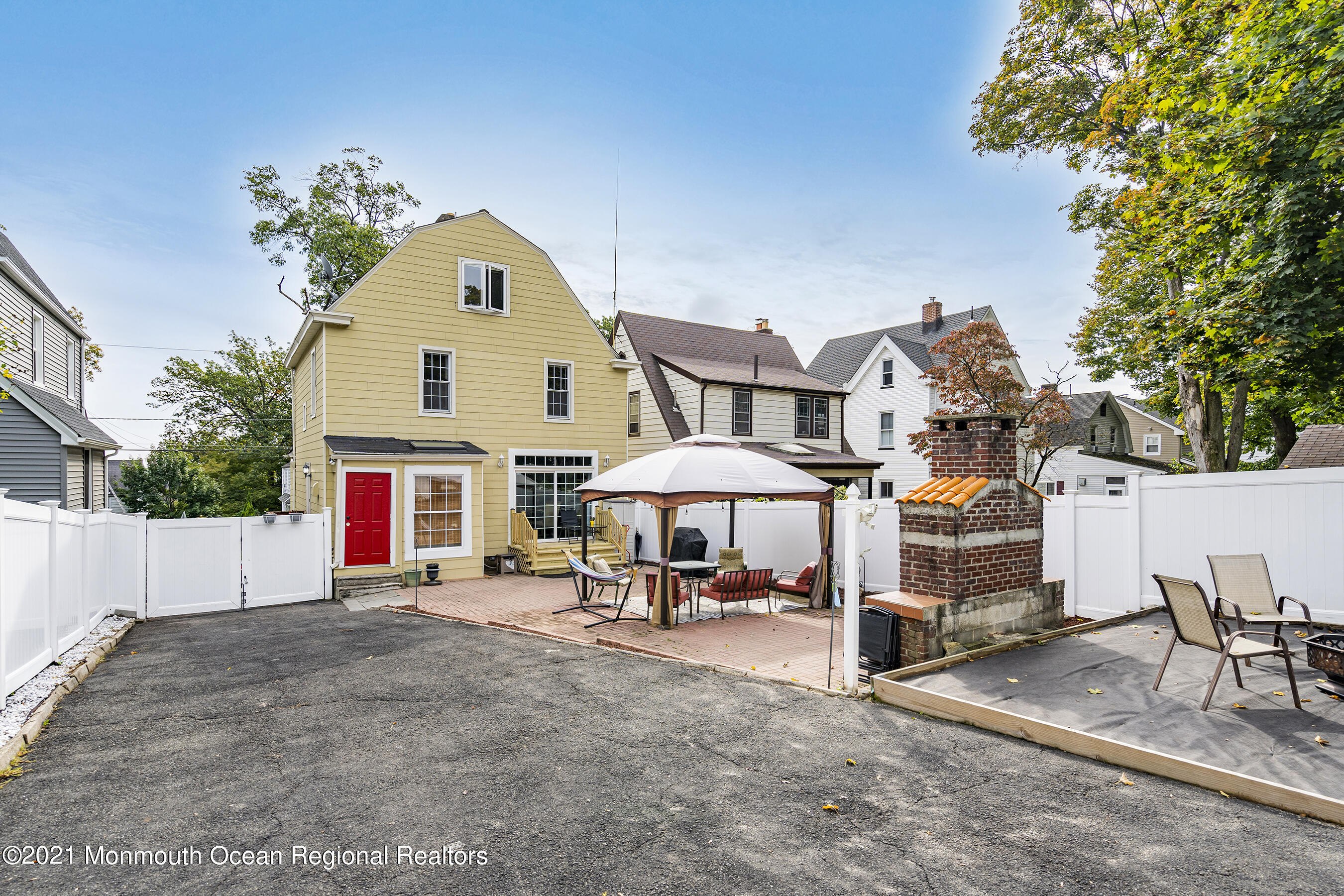 39 Oakridge Road West Orange, NJ 07052 - Photo 33 of 35 RearLeft