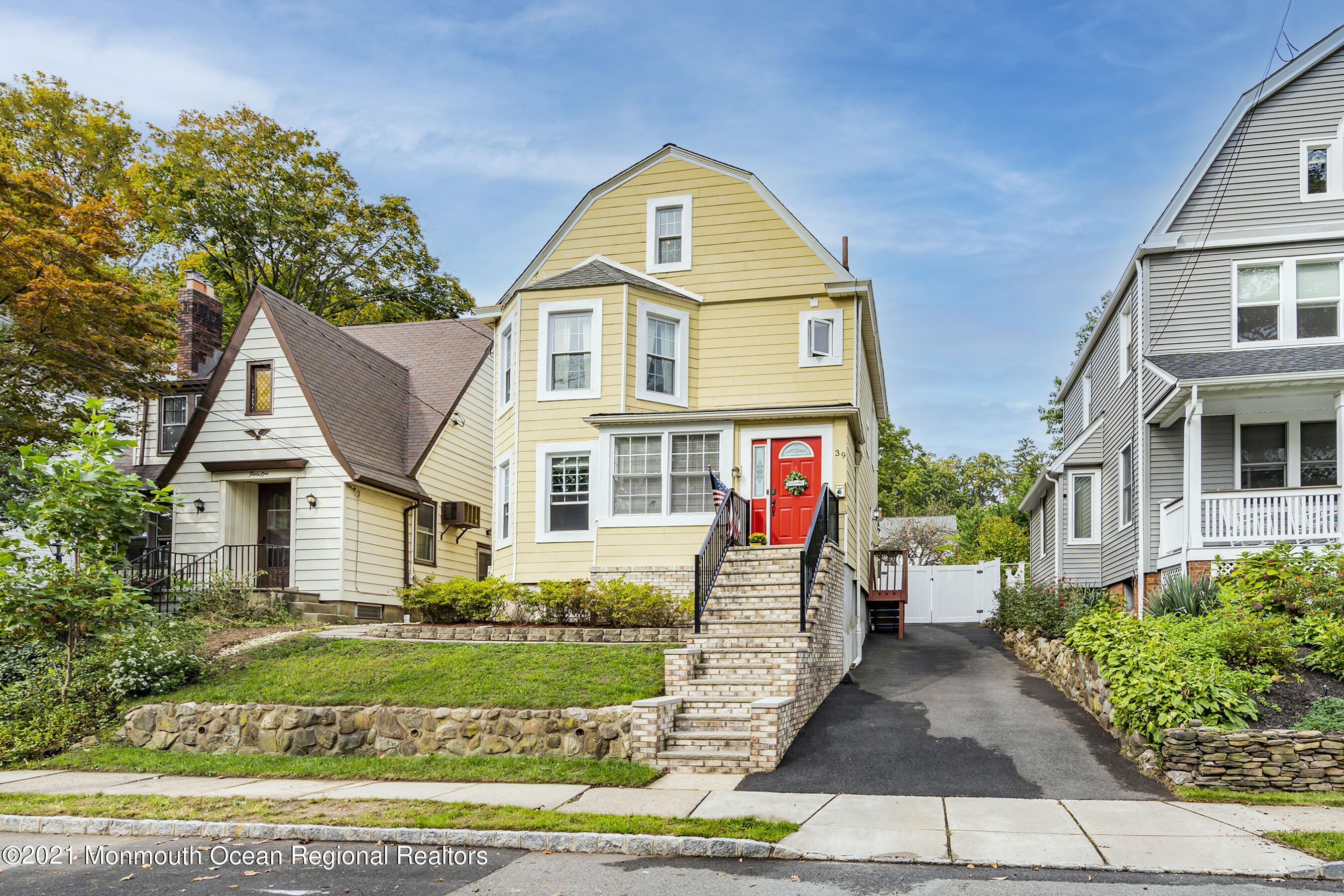 39 Oakridge Road West Orange, NJ 07052 - Photo 34 of 35 FrontRight