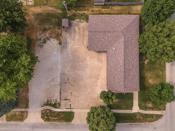 $169,900 | 420 West Bennett Street, Pontiac, IL 61764