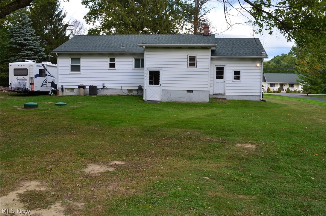 3527 Austin Road Geneva, OH 44041 - Photo 4 of 27