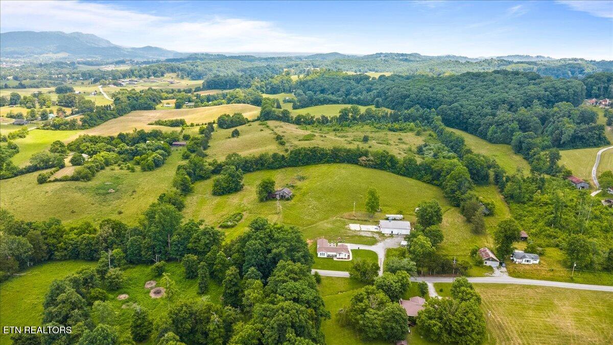 211 Pump Hollow Road Speedwell, TN 37870 - Photo 49 of 56 04-211 Pump Hollow Rd