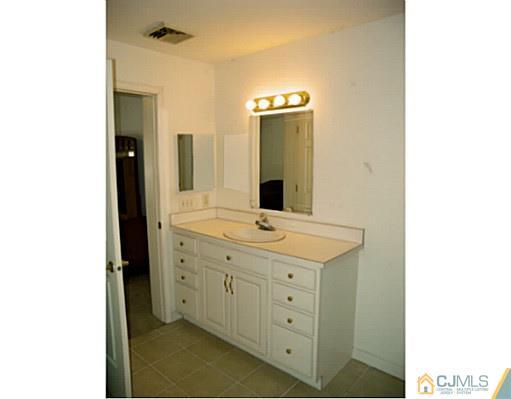 55 Major Road Monmouth Junction, NJ 08852 - Photo 12 of 16 Gallery Image 12