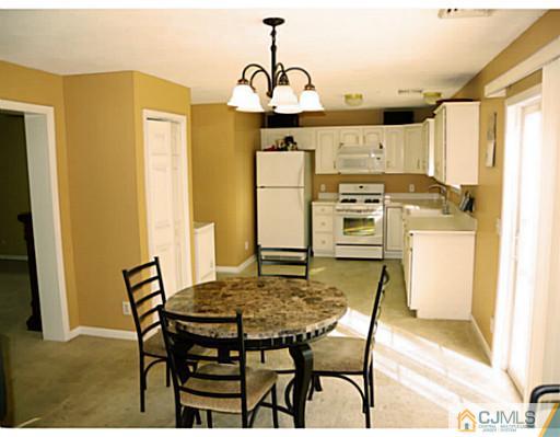 55 Major Road Monmouth Junction, NJ 08852 - Photo 4 of 16 Gallery Image 4