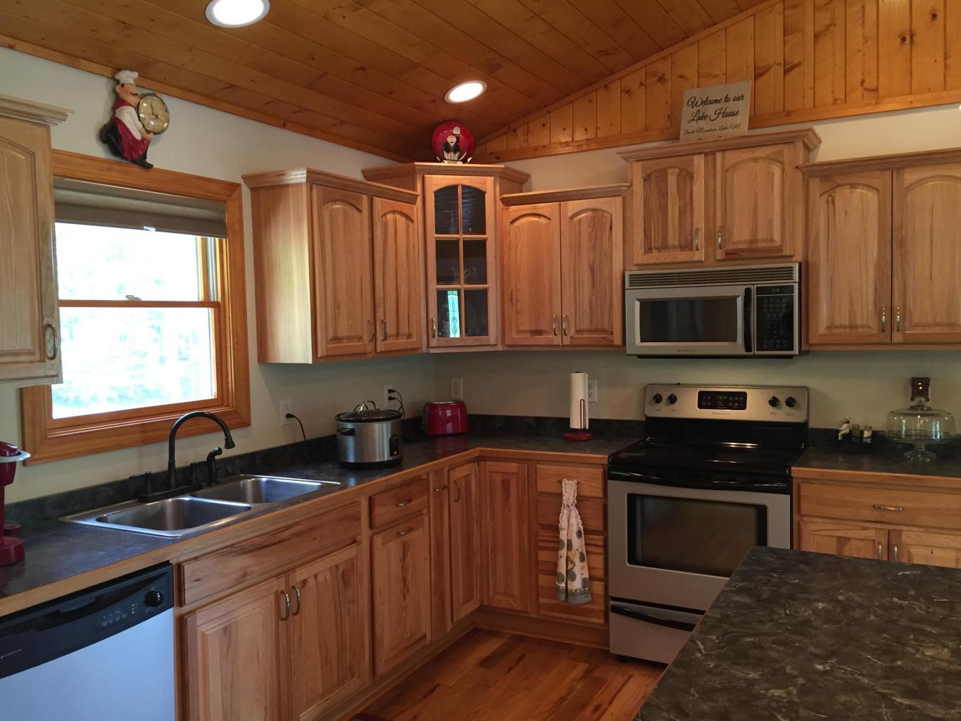 1074 Old Barn Road Moneta, VA 24121 - Photo 10 of 103 20160506173421616612000000-o