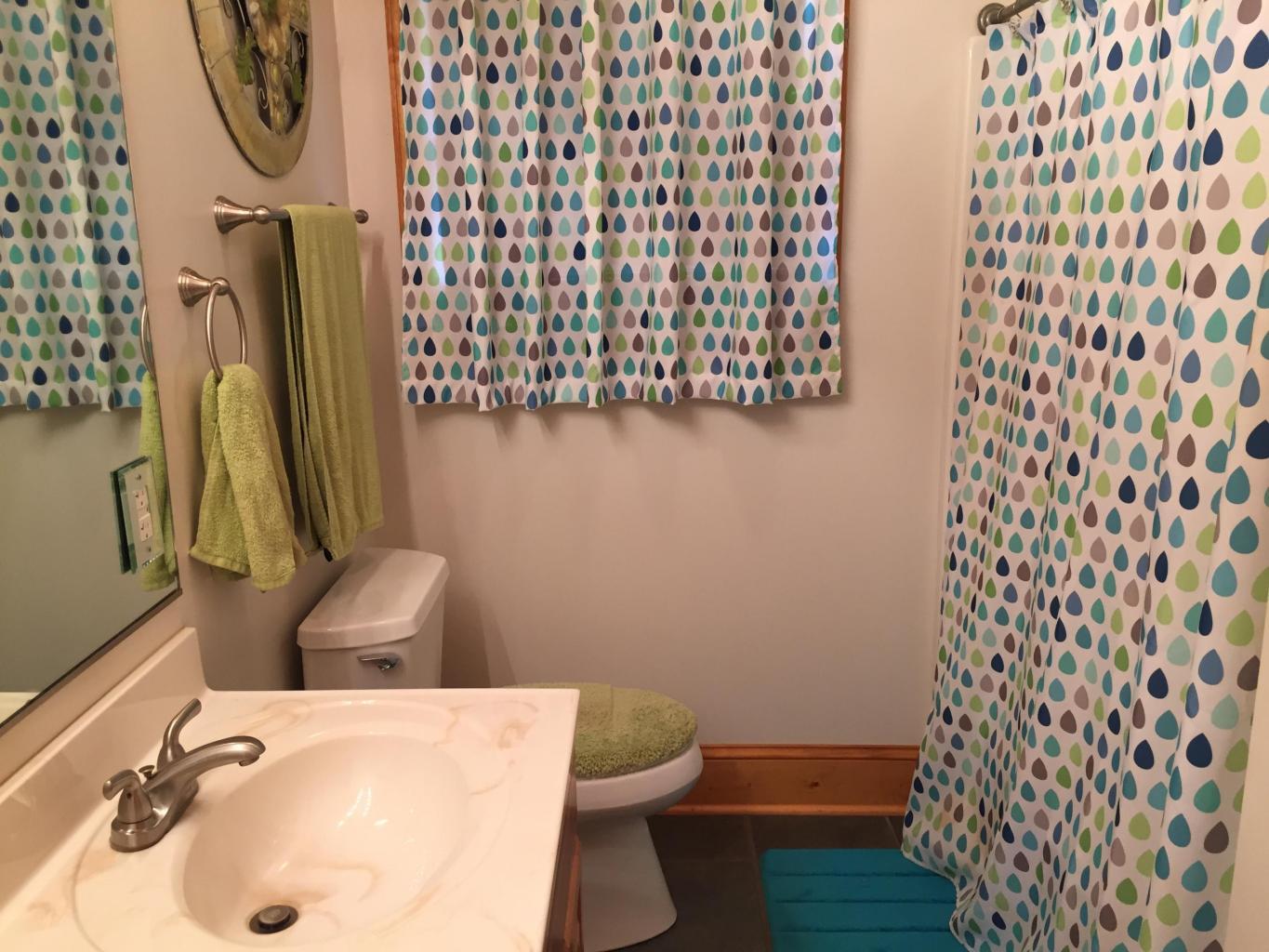 1074 Old Barn Road Moneta, VA 24121 - Photo 14 of 103 20160506173815522280000000-o