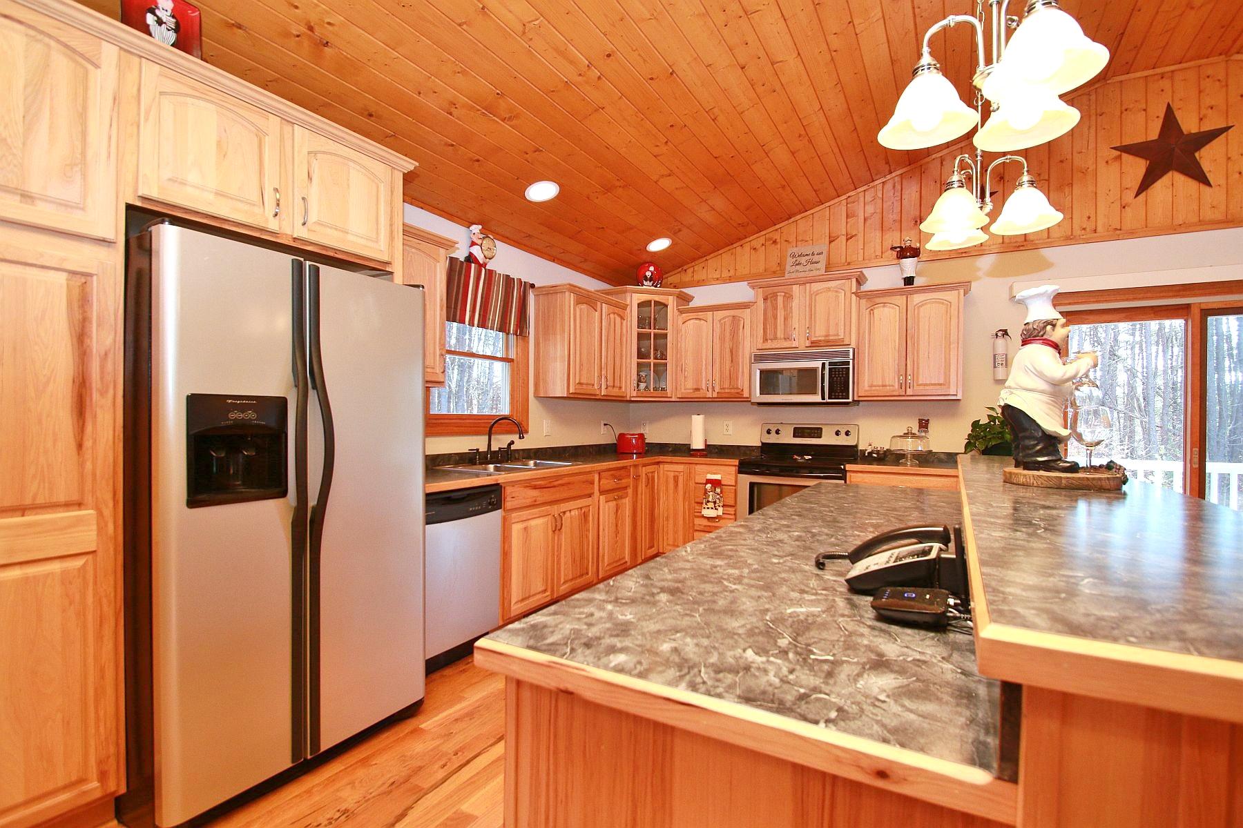 1074 Old Barn Road Moneta, VA 24121 - Photo 70 of 103 IMG_9408